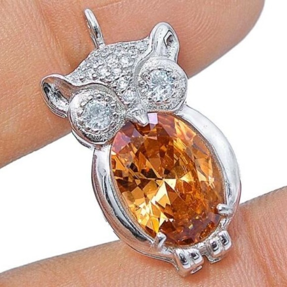 Jewelry - 4CT Padparadscha Sapphire and Topaz 925 Silver Owl